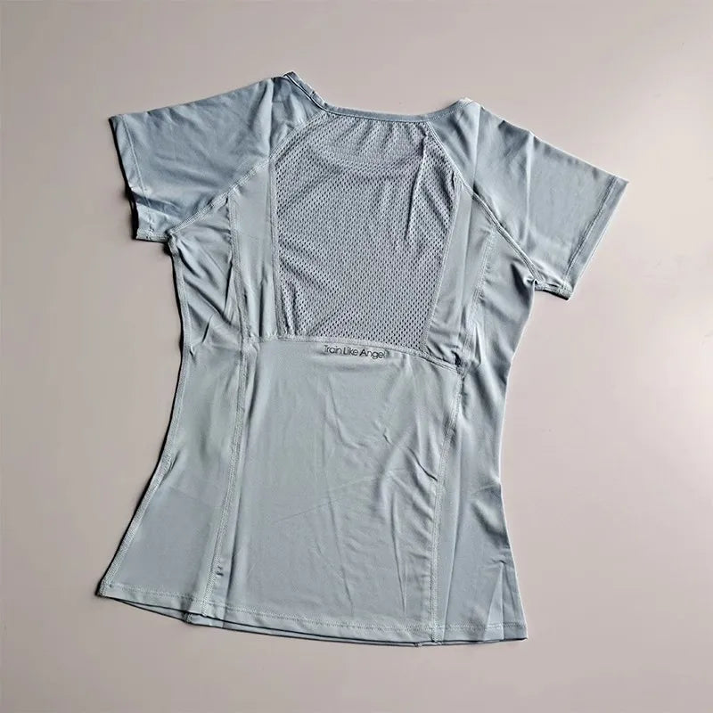 Mesh breathable yoga and fitness T-shirt