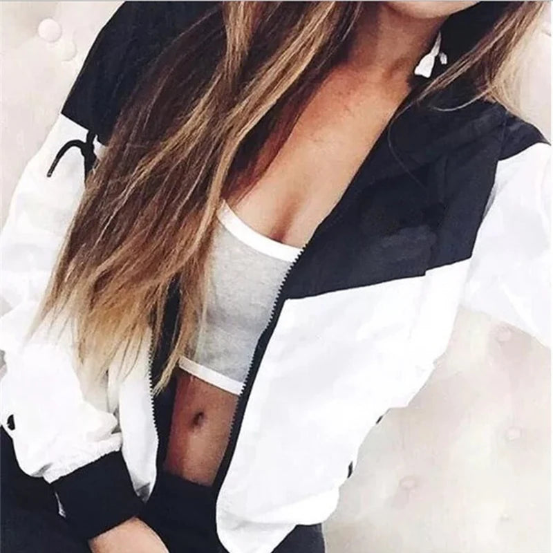 Plus Size Autumn Women Jacket Long Sleeve Shirts Patchwork Thin Skinsuits Hooded Zipper Pockets Sport Coat Hiking Riding Jacket