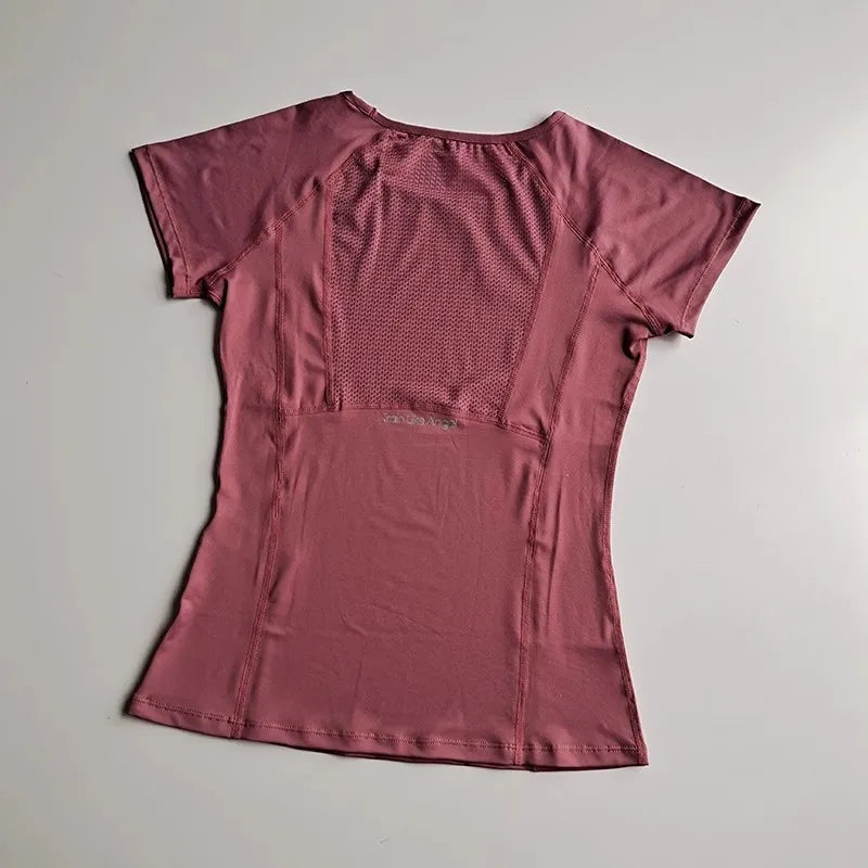 Mesh breathable yoga and fitness T-shirt
