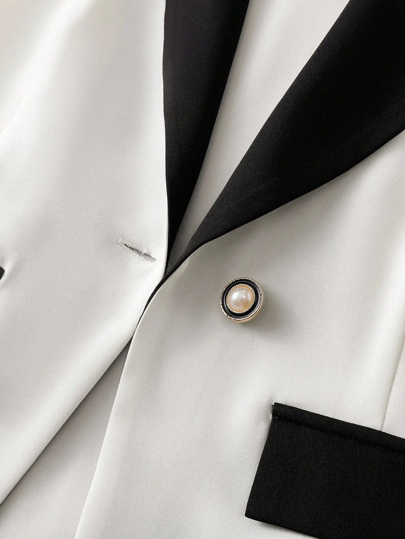 Women's White Black Contrast Blazer