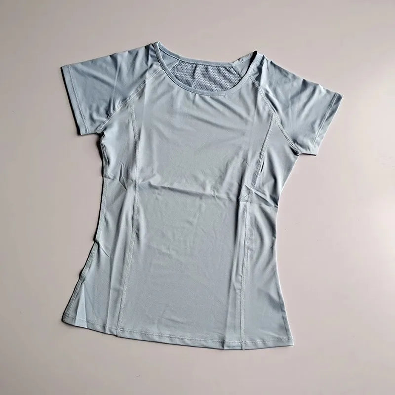 Mesh breathable yoga and fitness T-shirt