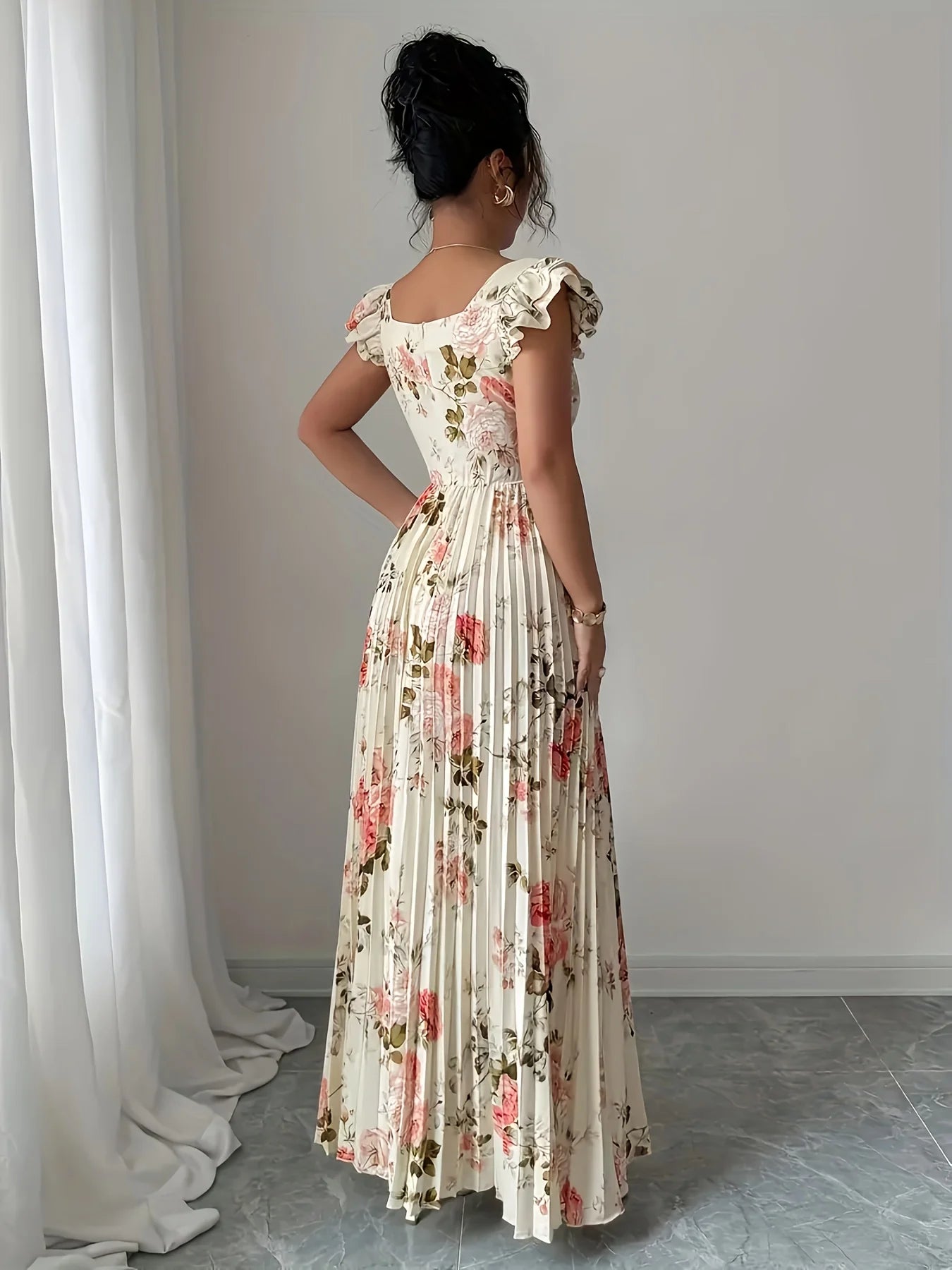 Elegant Beige Floral Pleated Dress