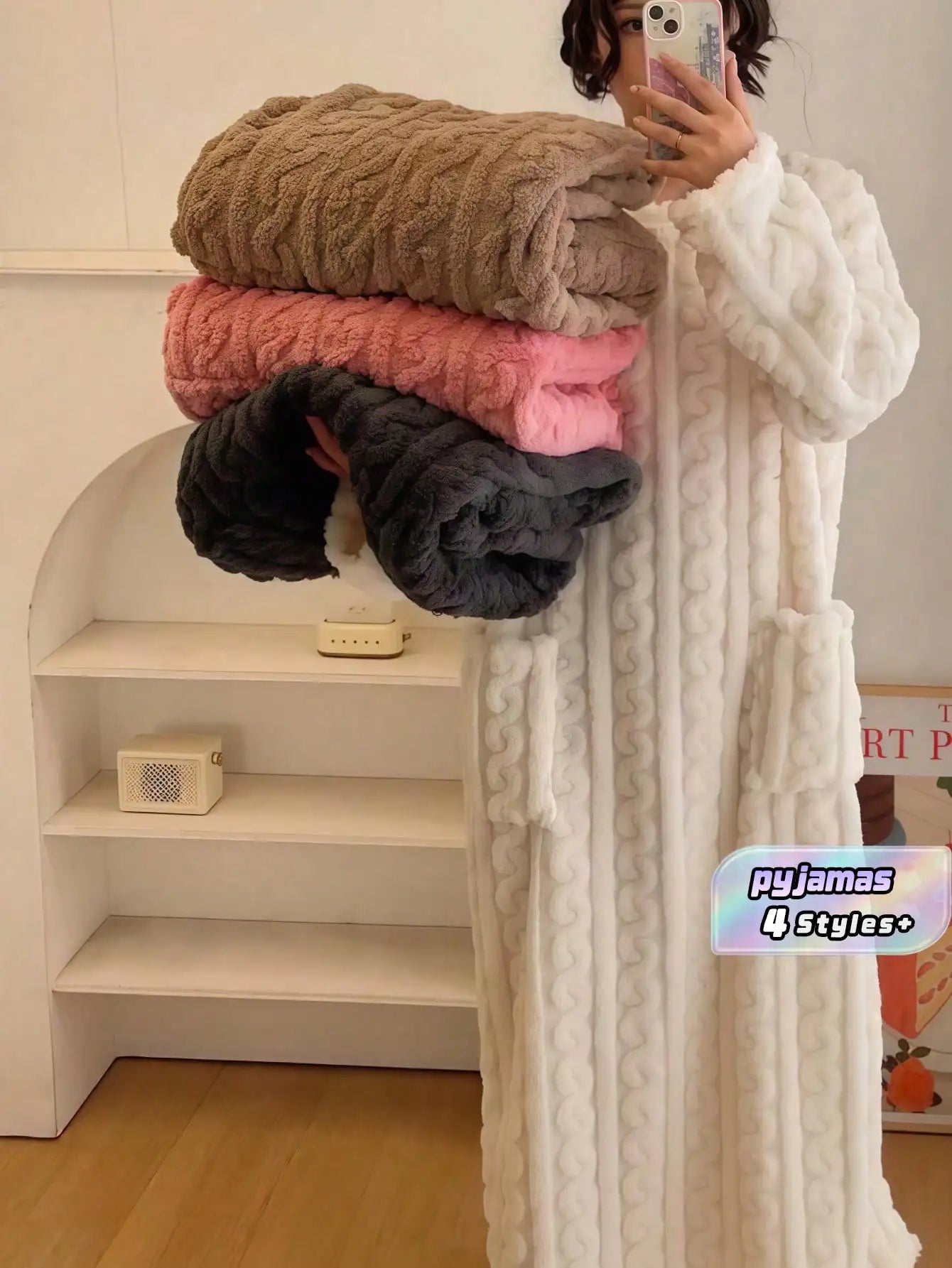 A Women's Solid Color Short-Sleeved Bathrobe, Suitable For Spring And Summer, Home Wear, Hotel Wear, Party Wear, Swimming Wear