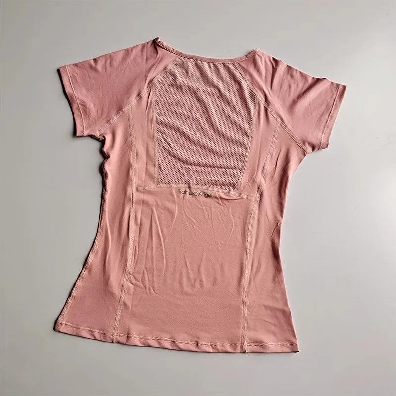 Mesh breathable yoga and fitness T-shirt